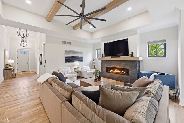 20320 Chatham Hills Boulevard, Westfield, IN 46074