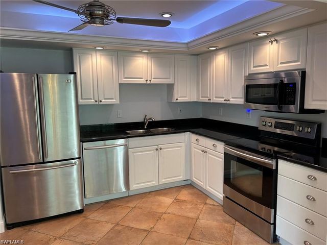 104 Bob O Link WAY B, Naples, FL 34105
