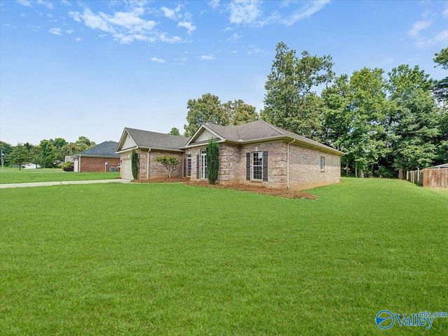 107 Southern Pine Drive, Toney, AL 35773