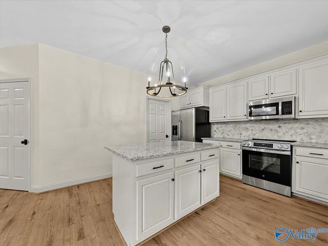 107 Southern Pine Drive, Toney, AL 35773