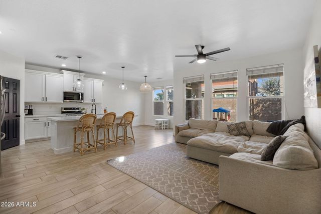 3458 E ROBIN Lane, Gilbert, AZ 85296