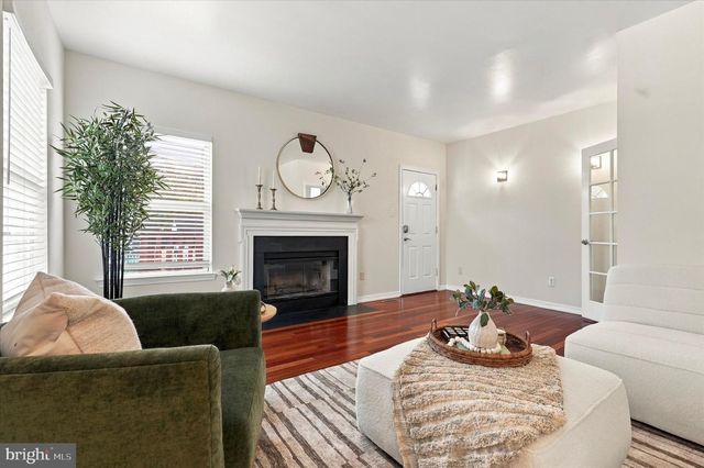109 SHELBURNE DR, North Wales, PA 19454
