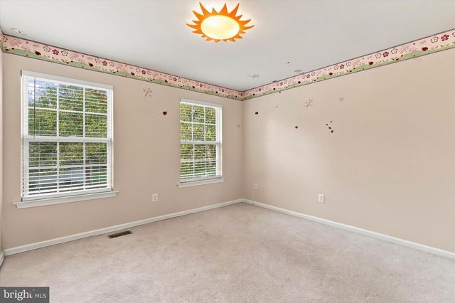 109 SHELBURNE DR, North Wales, PA 19454