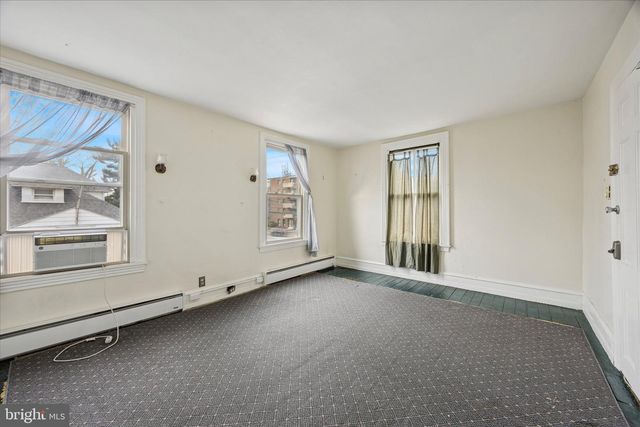30 W CHESTER PIKE, Ridley Park, PA 19078