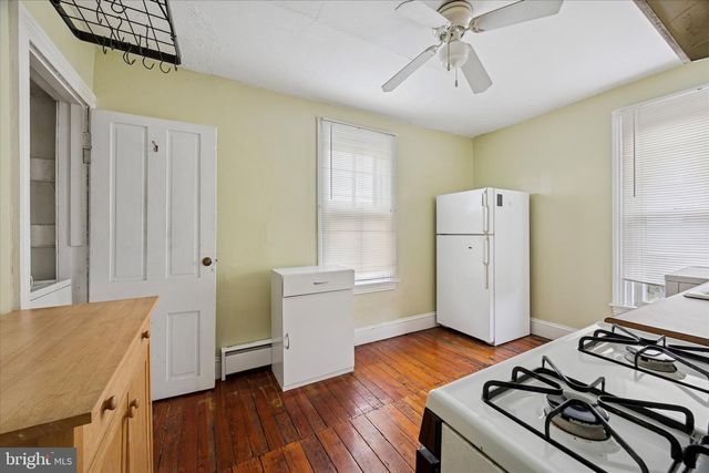 30 W CHESTER PIKE, Ridley Park, PA 19078
