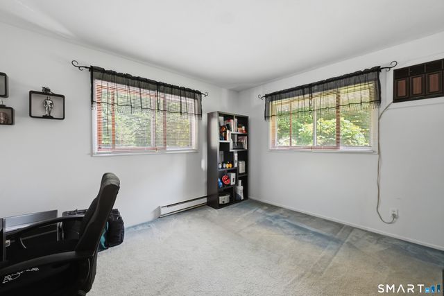 42 Linda Lane, New Fairfield, CT 06812
