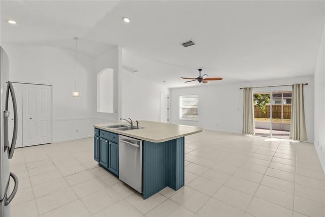 742 46th Square, Vero Beach, FL 32968