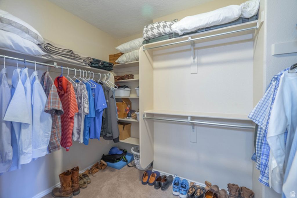 Image 25 of property listing at 2145 S LEGACY DR, St. George, UT 84770