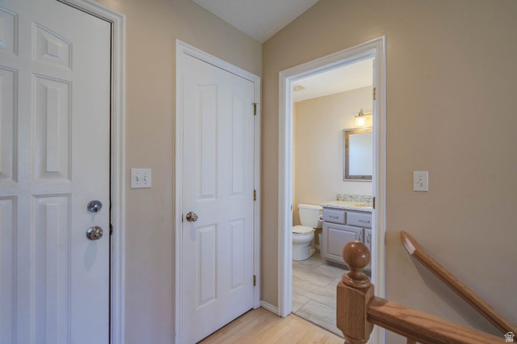 Image 32 of property listing at 2145 S LEGACY DR, St. George, UT 84770
