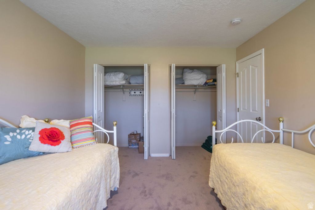 Image 40 of property listing at 2145 S LEGACY DR, St. George, UT 84770