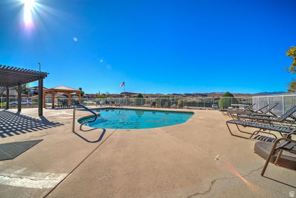Image 72 of property listing at 2145 S LEGACY DR, St. George, UT 84770