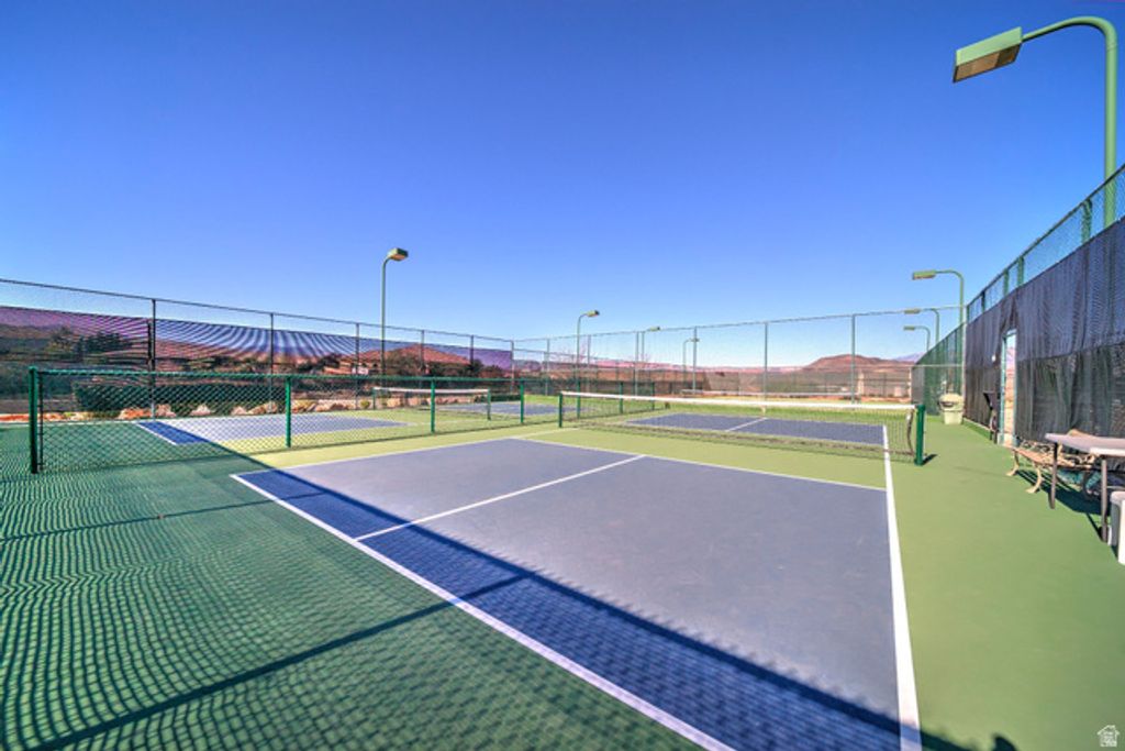 Image 73 of property listing at 2145 S LEGACY DR, St. George, UT 84770