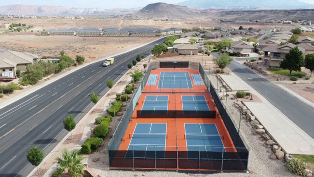 Image 80 of property listing at 2145 S LEGACY DR, St. George, UT 84770