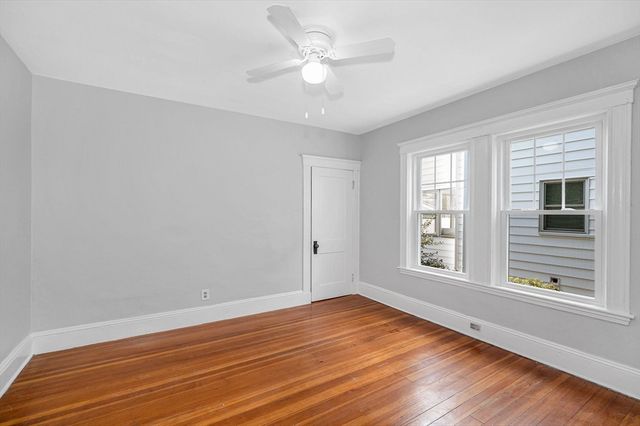 12 Metcalf St 12, Medford, MA 02155