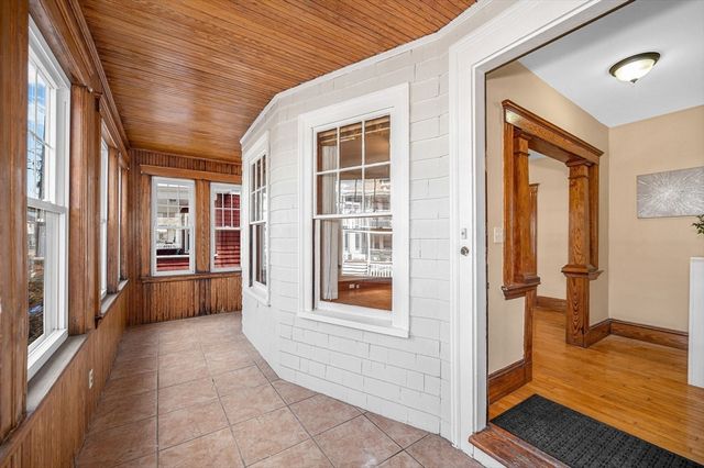 12 Metcalf St 12, Medford, MA 02155