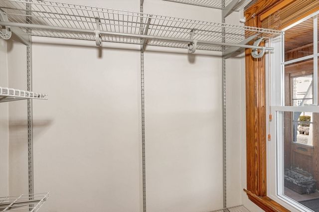 12 Metcalf St 12, Medford, MA 02155