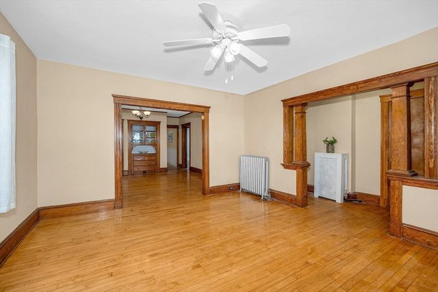 12 Metcalf St 12, Medford, MA 02155