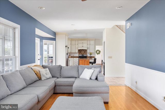 180 HOLSTEIN LN, Toms Brook, VA 22660