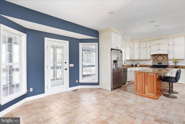 180 HOLSTEIN LN, Toms Brook, VA 22660
