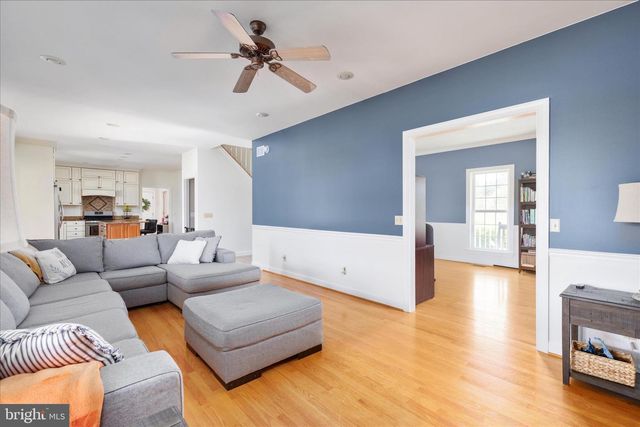180 HOLSTEIN LN, Toms Brook, VA 22660