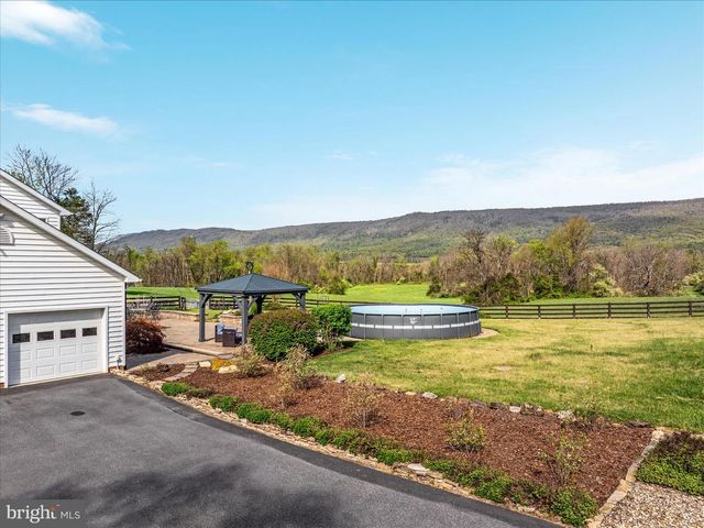 180 HOLSTEIN LN, Toms Brook, VA 22660