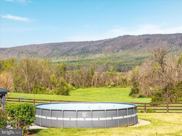 180 HOLSTEIN LN, Toms Brook, VA 22660