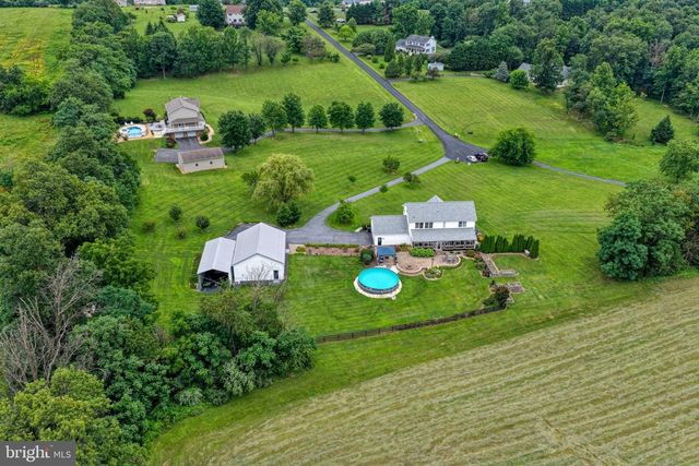 180 HOLSTEIN LN, Toms Brook, VA 22660