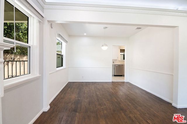 414 University Avenue, Burbank, CA 91504