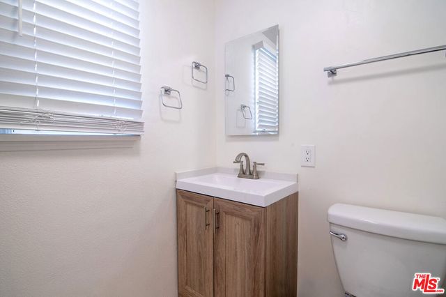 414 University Avenue, Burbank, CA 91504