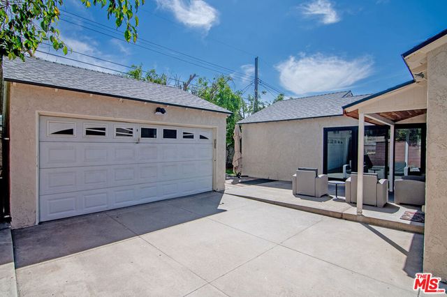 414 University Avenue, Burbank, CA 91504