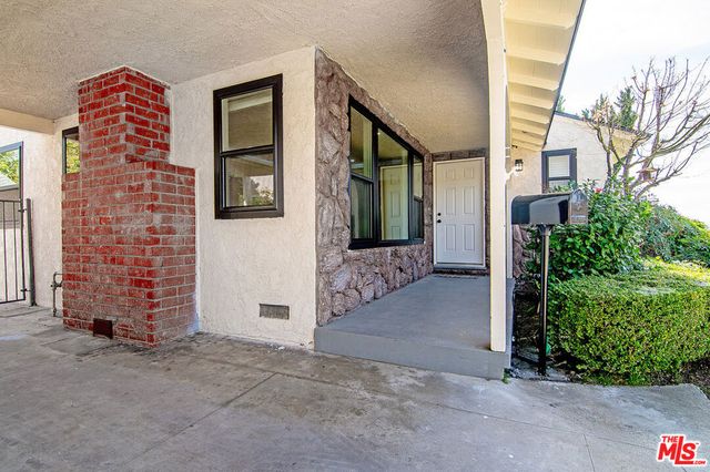 414 University Avenue, Burbank, CA 91504