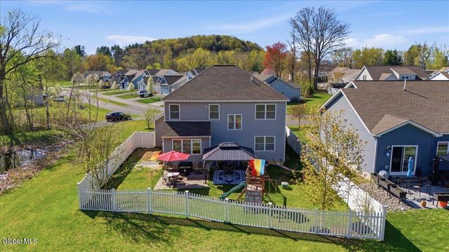 19 Woodlake Drive, Stillwater, NY 12866