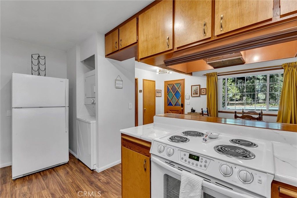 Image 19 of property listing at 25145 Marion Ridge, Idyllwild, CA 92549