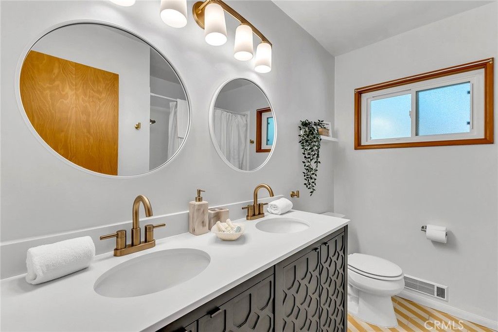 Image 33 of property listing at 25145 Marion Ridge, Idyllwild, CA 92549