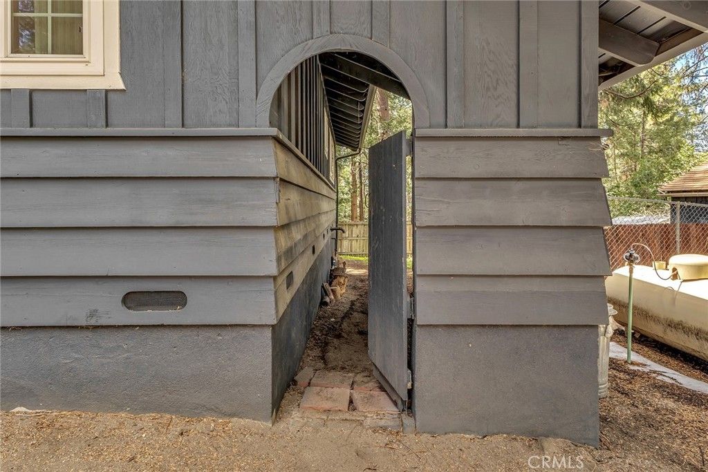 Image 43 of property listing at 25145 Marion Ridge, Idyllwild, CA 92549