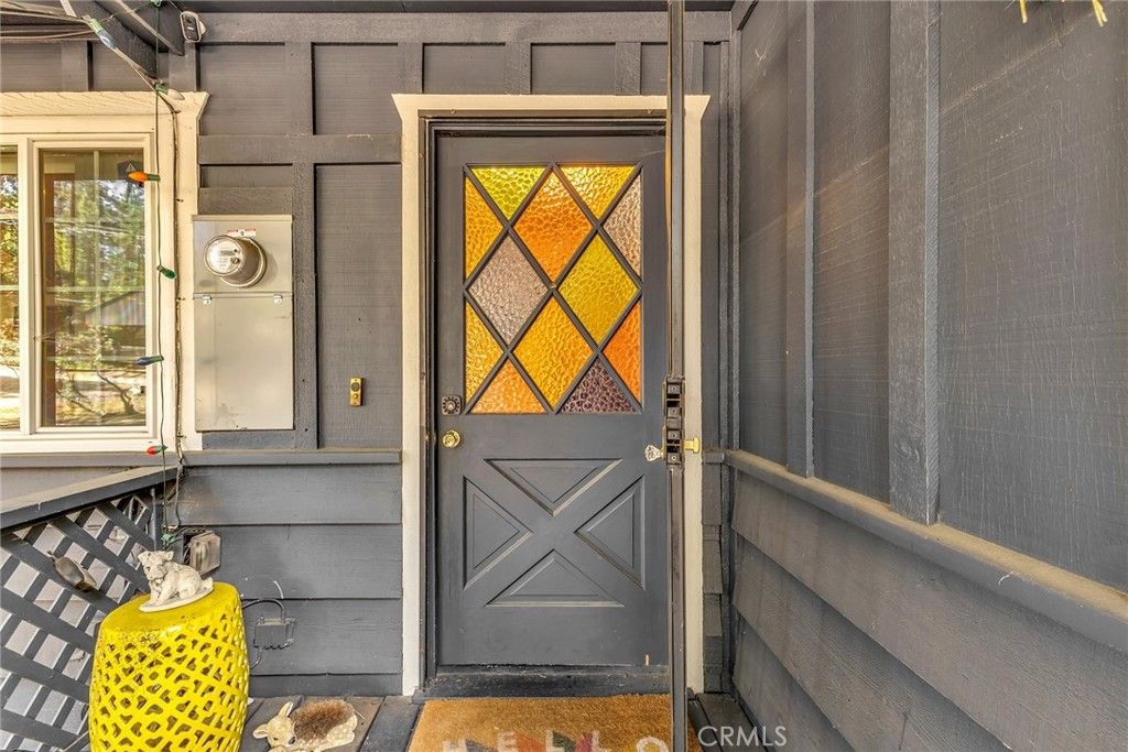 Image 6 of property listing at 25145 Marion Ridge, Idyllwild, CA 92549