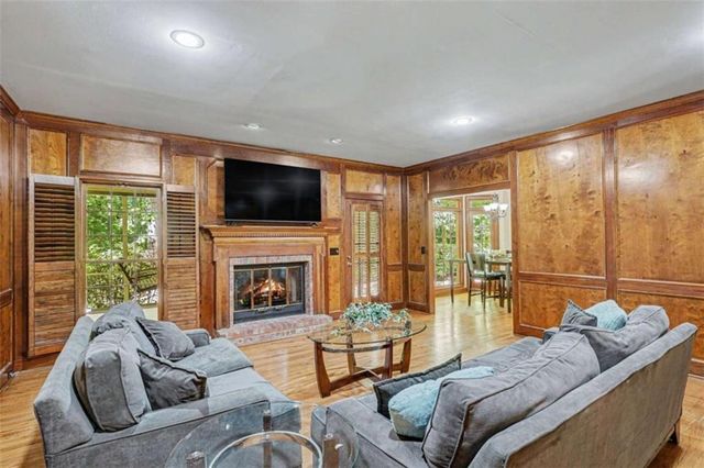 290 Brandon Mill Circle, Fayetteville, GA 30214