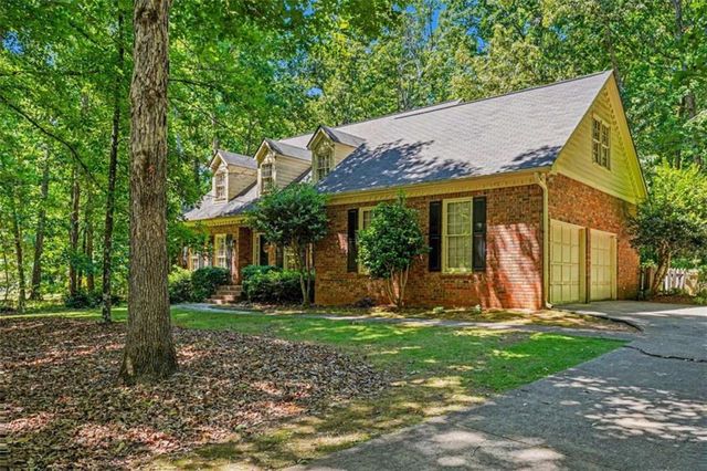 290 Brandon Mill Circle, Fayetteville, GA 30214