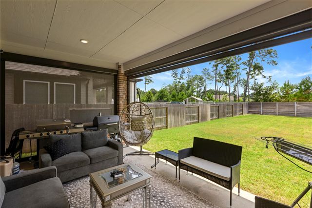 15084 Berry Brook Drive, Conroe, TX 77302