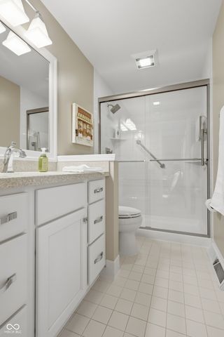 10214 E Lakeshore Drive, Carmel, IN 46033