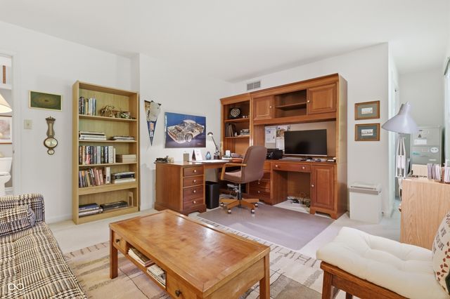 10214 E Lakeshore Drive, Carmel, IN 46033