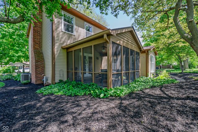 10214 E Lakeshore Drive, Carmel, IN 46033