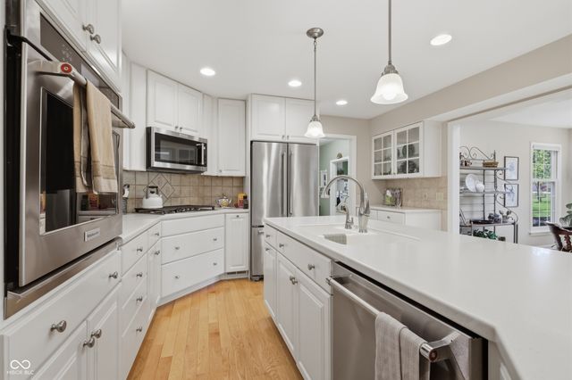 10214 E Lakeshore Drive, Carmel, IN 46033