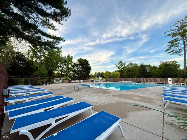 10214 E Lakeshore Drive, Carmel, IN 46033
