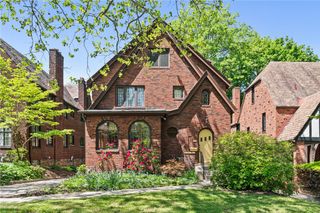 1232 Bellerock Street, Squirrel Hill, PA 15217