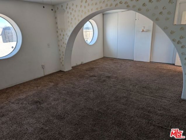 8178 Kingston Avenue, Hesperia, CA 92345