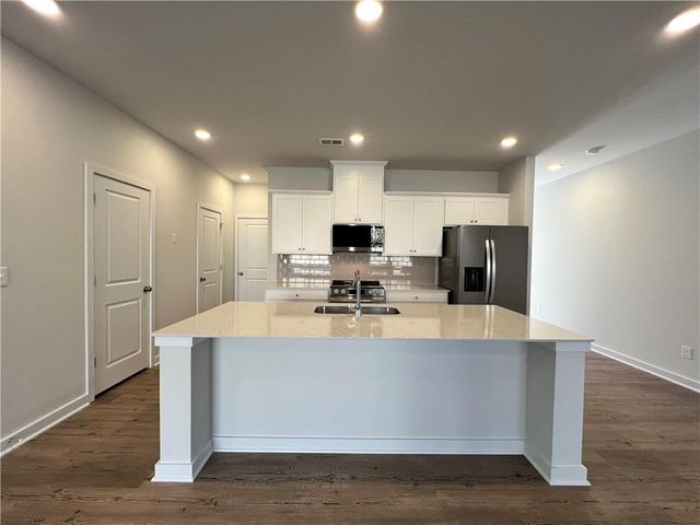 7337 Mulberry Trace Lane, Flowery Branch, GA 30542