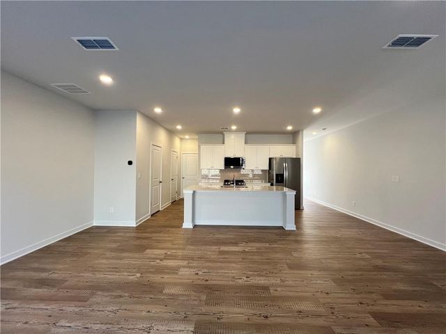 7337 Mulberry Trace Lane, Flowery Branch, GA 30542