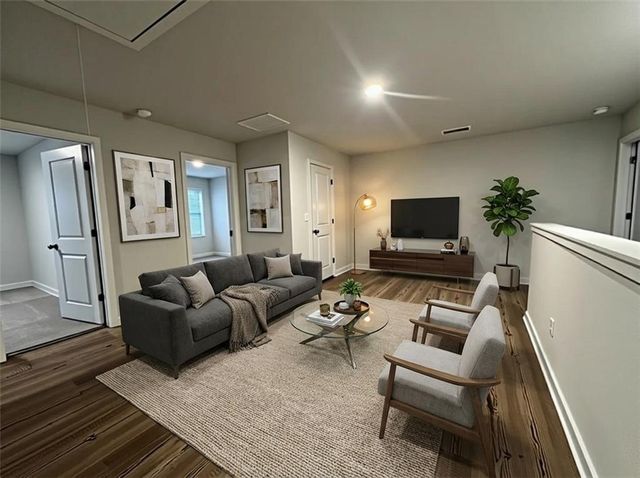 7337 Mulberry Trace Lane, Flowery Branch, GA 30542