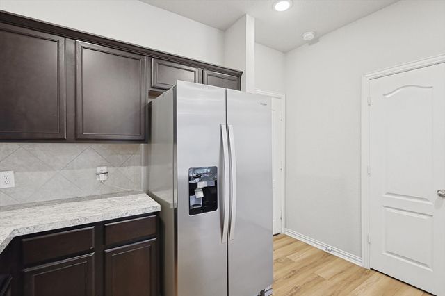 3513 Cricket Drive, Denton, TX 76207